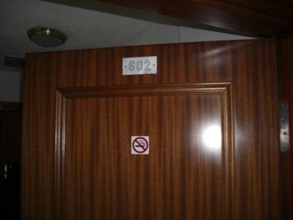 Zimmernummer allsun Hotel Lucana