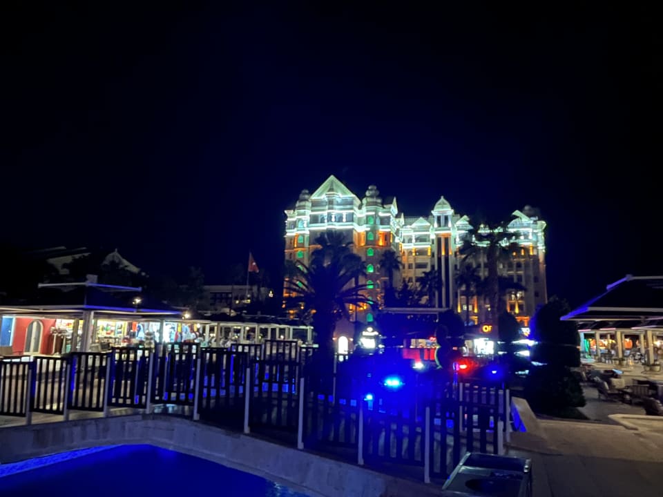 Außenansicht Kamelya Aishen Club