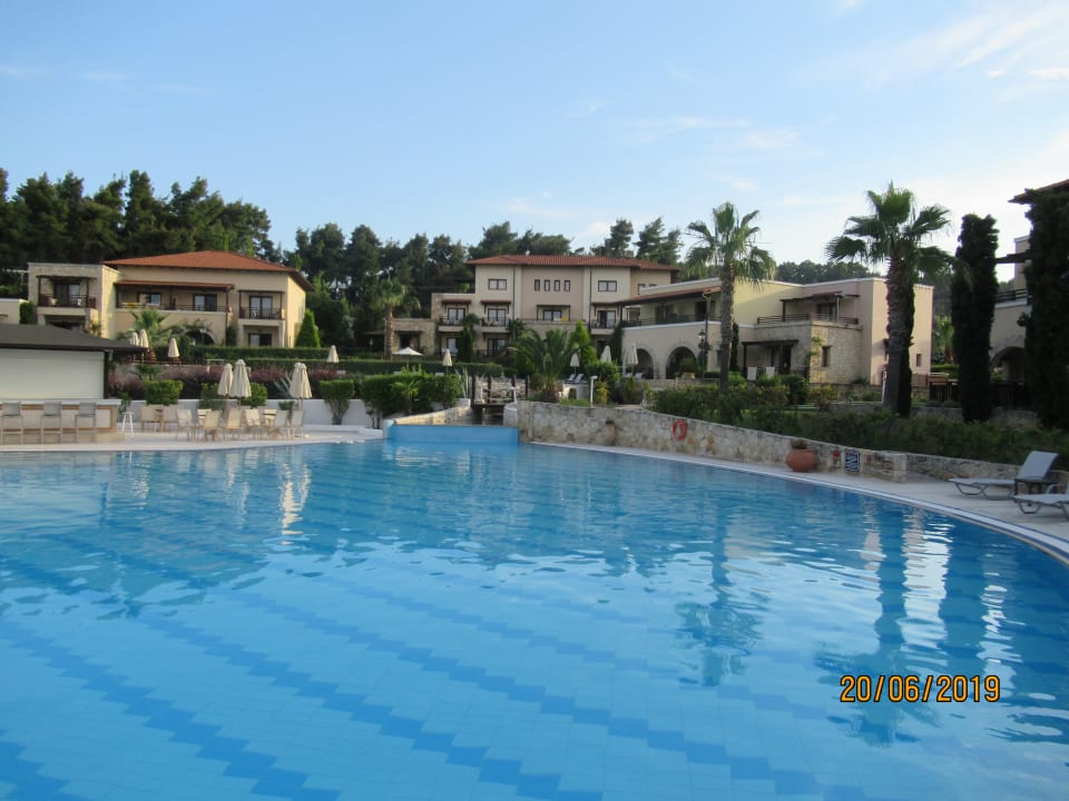 Pool Aegean Melathron Thalasso Spa Hotel