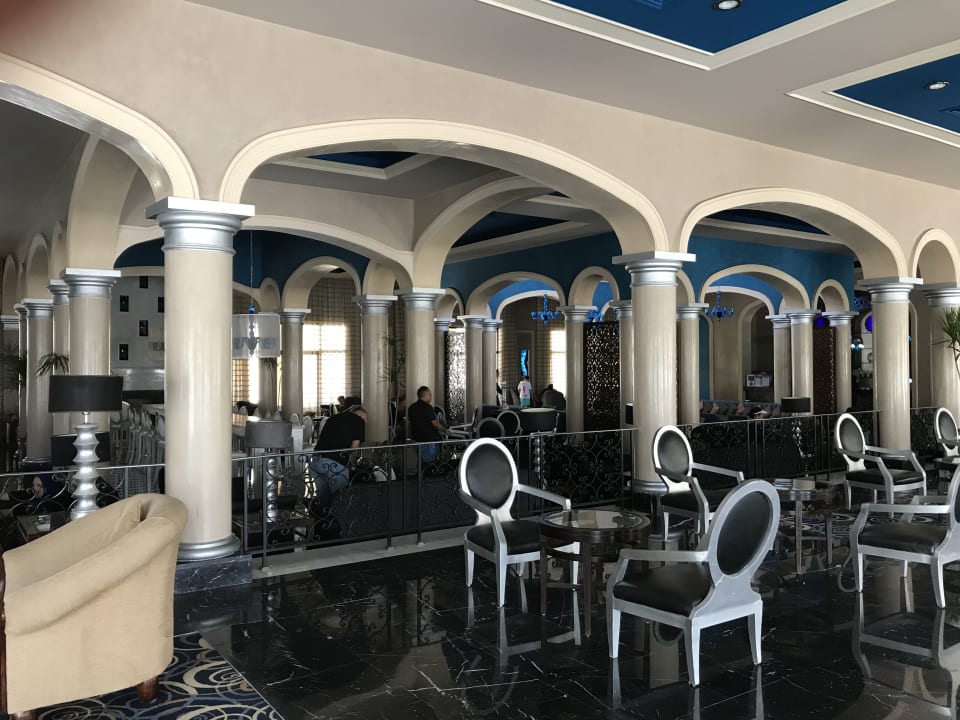 Lobby JAZ Aquamarine Resort