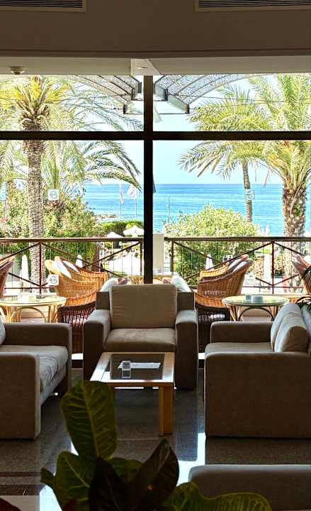 Lobby Constantinou Bros Athena Beach Hotel