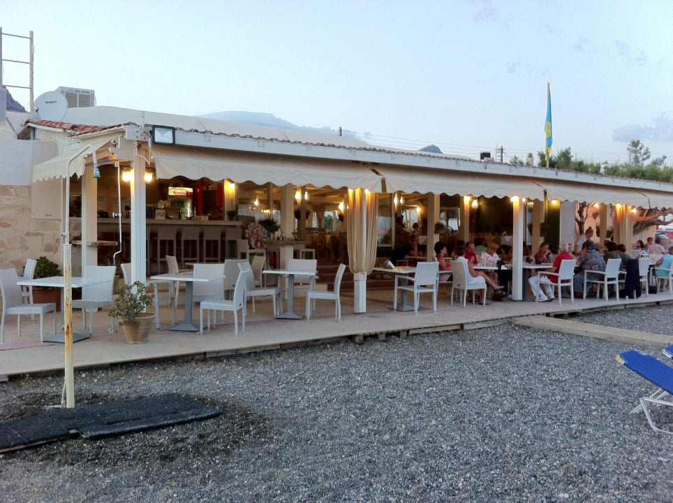 Taverne am Strand Coriva Beach Hotel & Bungalows