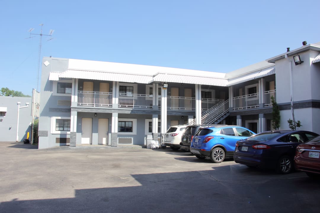 Außenansicht Vista Inn & Suites -Downtown- Memphis