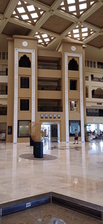 Lobby Steigenberger ALDAU Beach Hotel