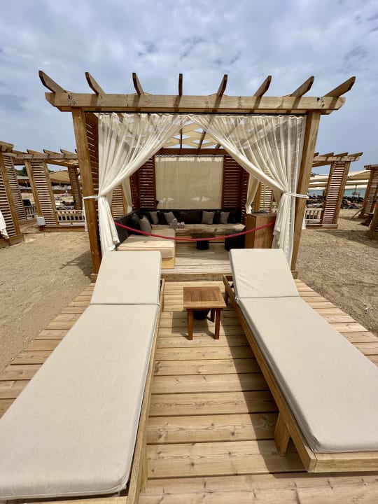 Strand Jacaranda Luxury Resort