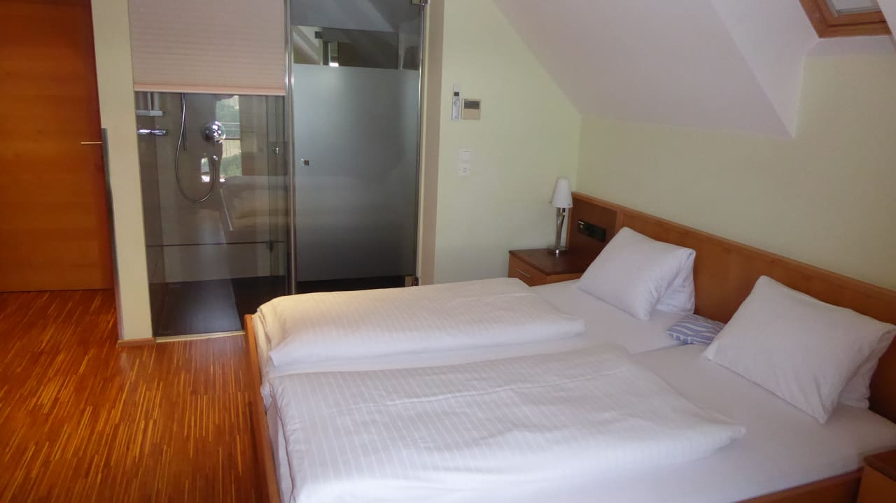 Zimmer Pension Weingut Skoff Original