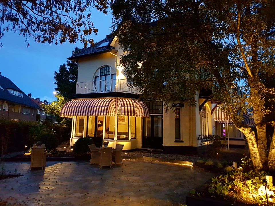 Außenansicht Hotel Ravel Hilversum
