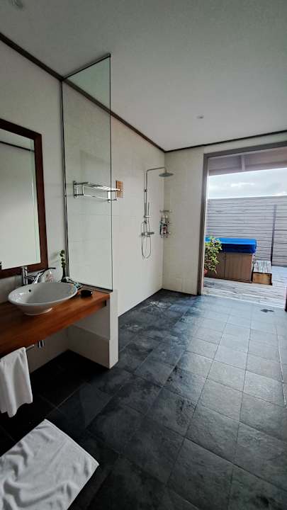 Zimmer Meeru Maldives Resort Island