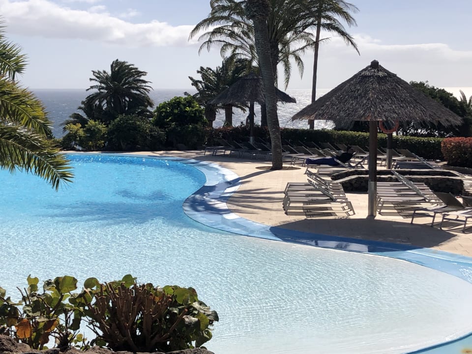 Pool ROBINSON ESQUINZO PLAYA