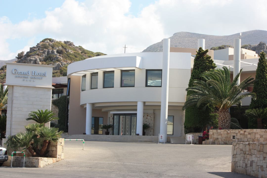 GHR 2014 Grand Hotel Holiday Resort