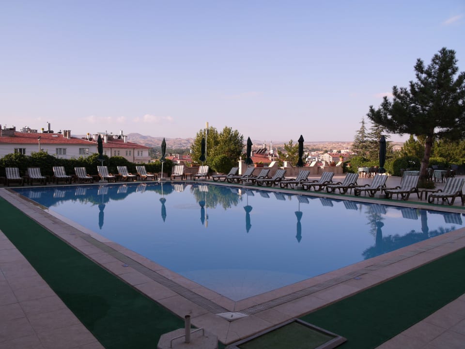 Pool am Abend Hotel Dinler Ürgüp