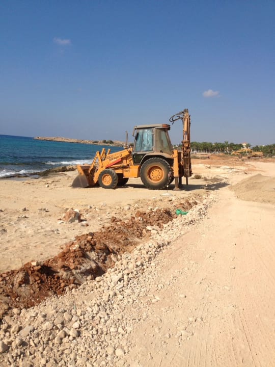 Strand Ramada Hotel & Suites By Wyndham Ayia Napa