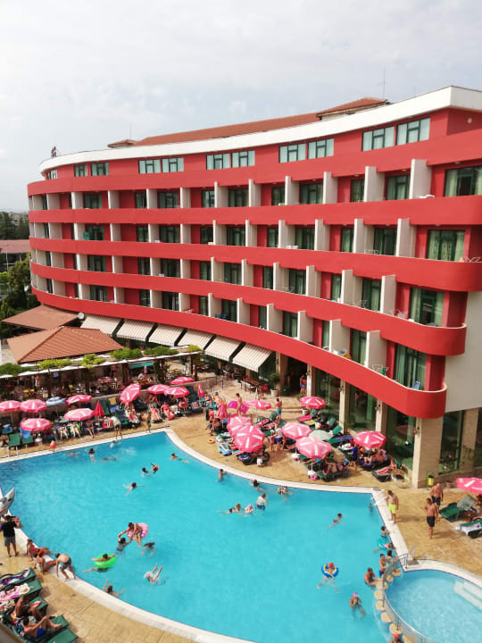 Außenansicht Hotel Mena Palace