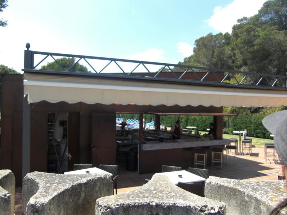 Poolbar Hotel Timor