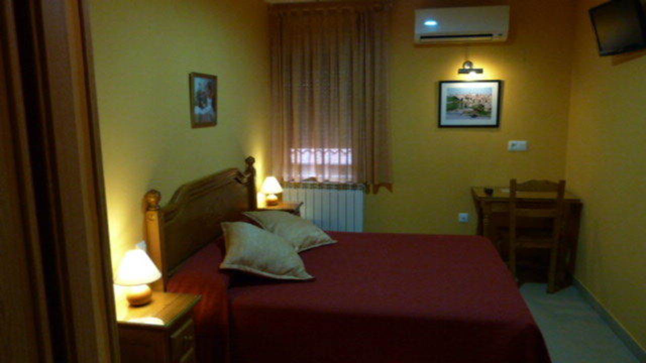 Individual o doble, silenciosa Hostal Mirador de Avila