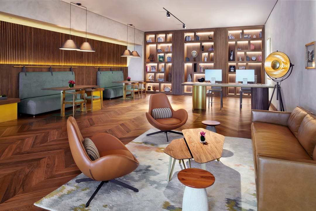 Lobby Mövenpick Hotel Jumeirah Village Triangle