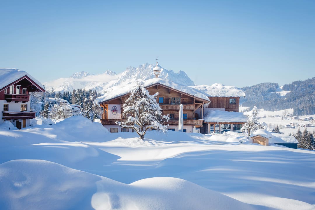 Außenansicht Hotel Chalets Grosslehen