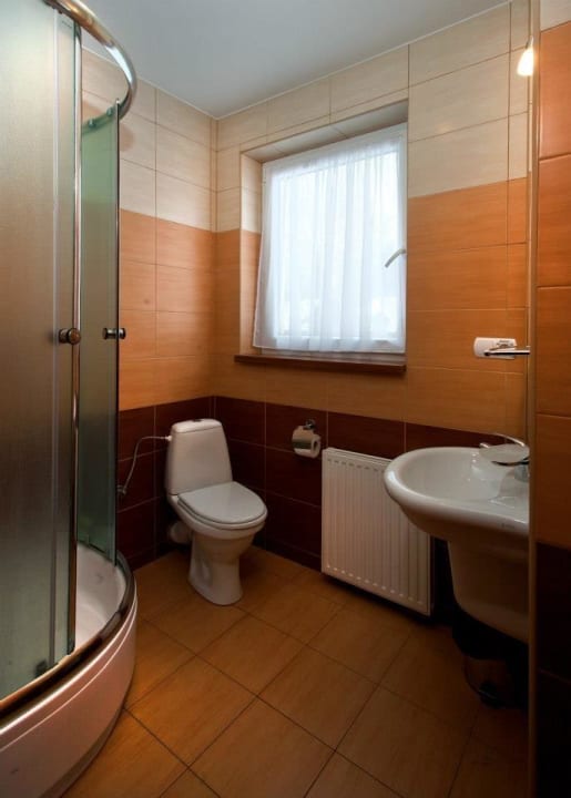 Łazienki w bud B Pension Toreja