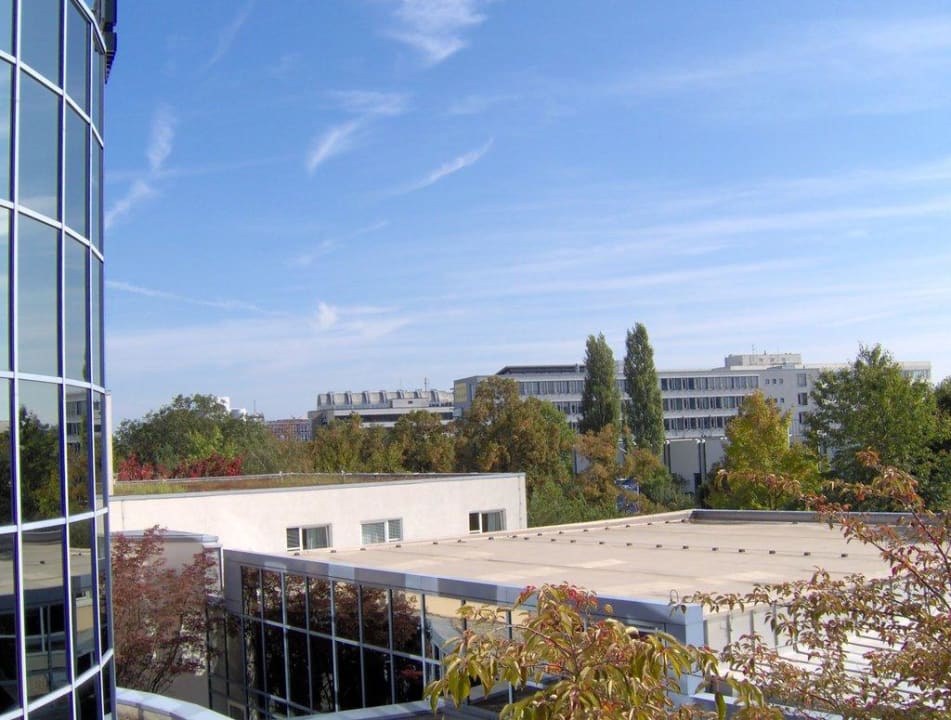 Zimmerausblick auf München NH München Messe