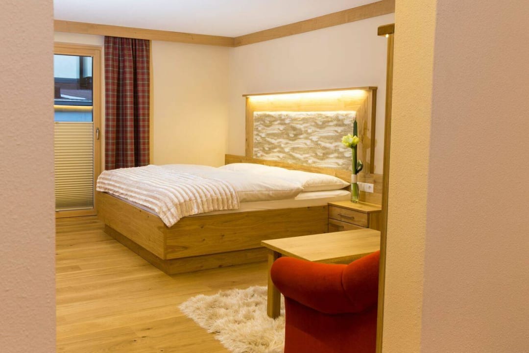 Zimmer 7 Hotel Garni Plojen