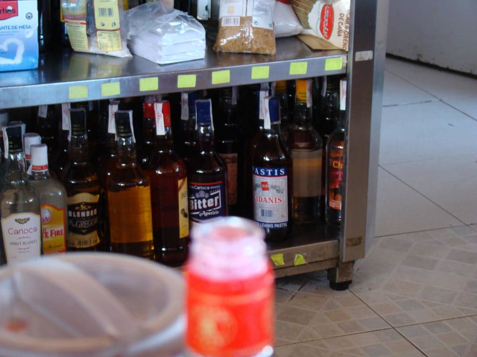 Alkohol w barze na plaży SBH Costa Calma Beach Resort