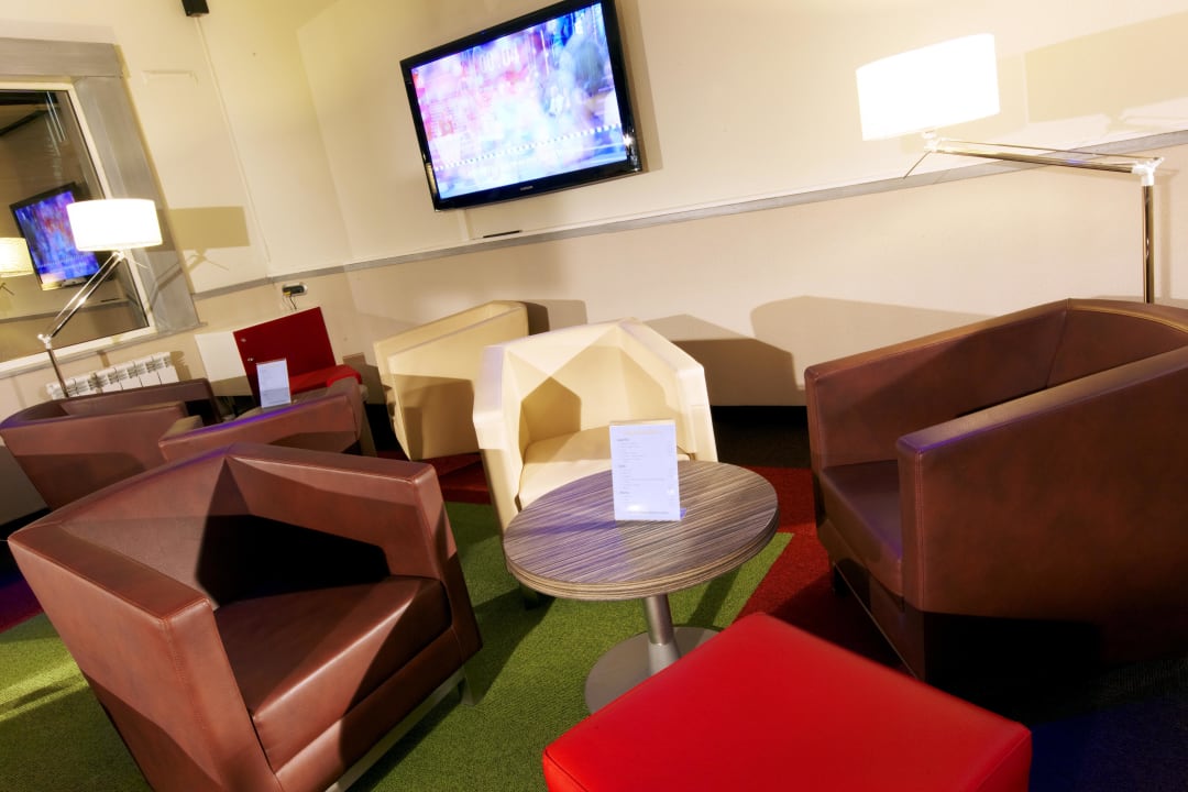 Loungebar Kyriad Lyon Est - Bron Eurexpo Le Cottage