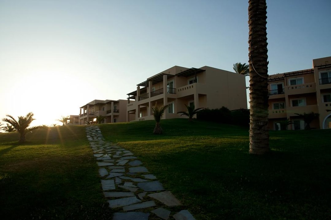 Sonnenaufgang Zimmeranlagen Hotel Horizon Beach Resort