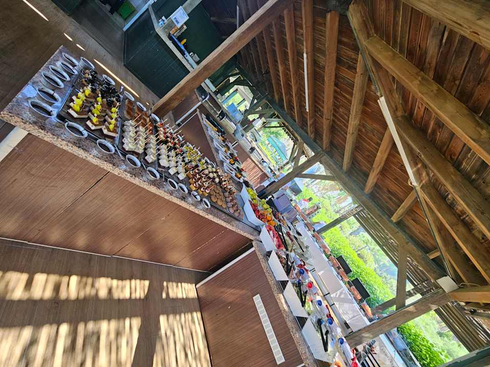 Gastro Royal Atlantis Beach Hotel