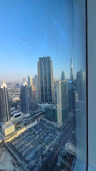 Zimmer Rose Rayhaan by Rotana