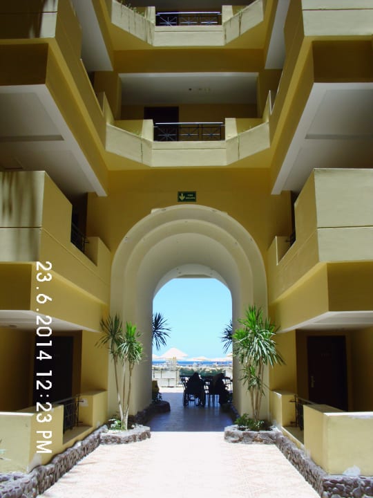 Aus dem Hotel zum Strand SUNRISE Holidays Resort (Adults Only)