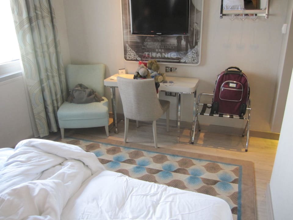 Unser Zimmer (leider unordentlich vor der Abreise) TITANIC Comfort Berlin Mitte