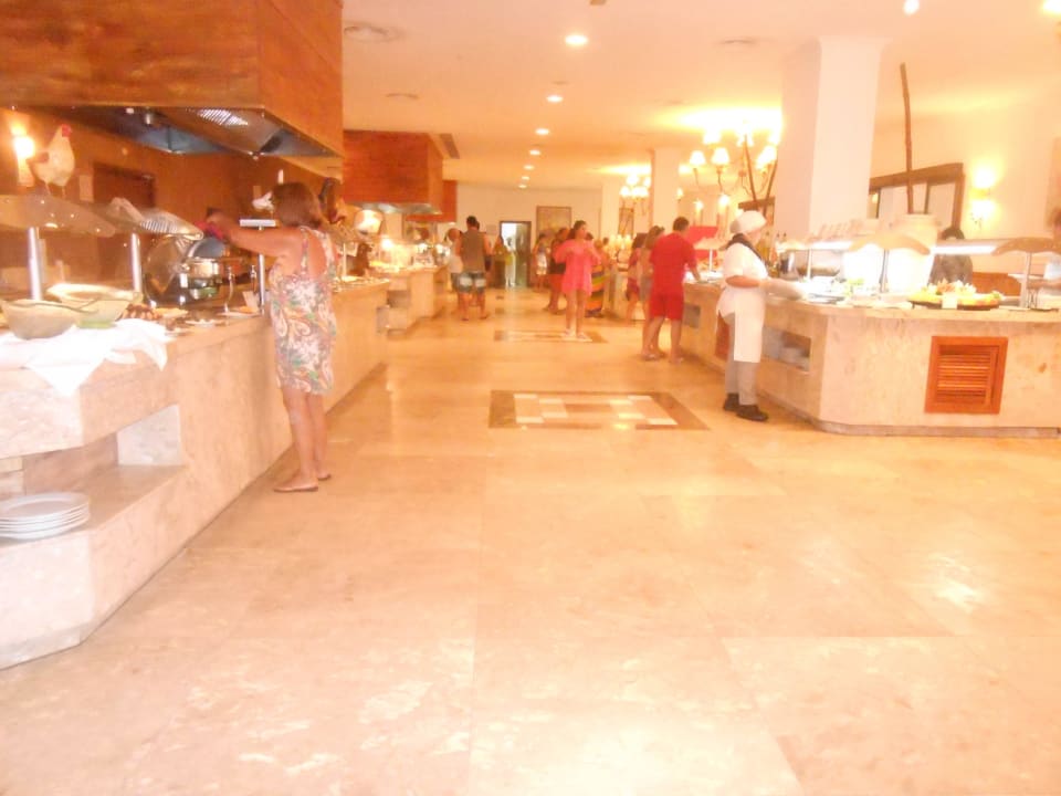 Salón de comidas de Agdá Grand Palladium Imbassai Resort & Spa