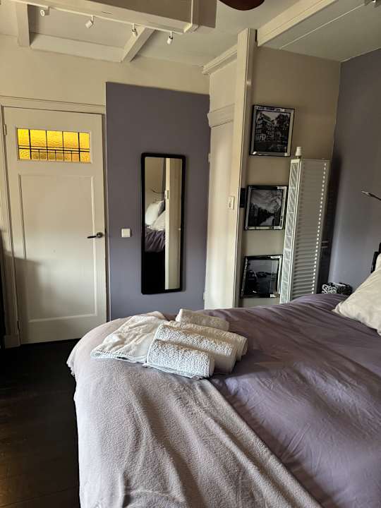 Zimmer Zwanestein Canal House