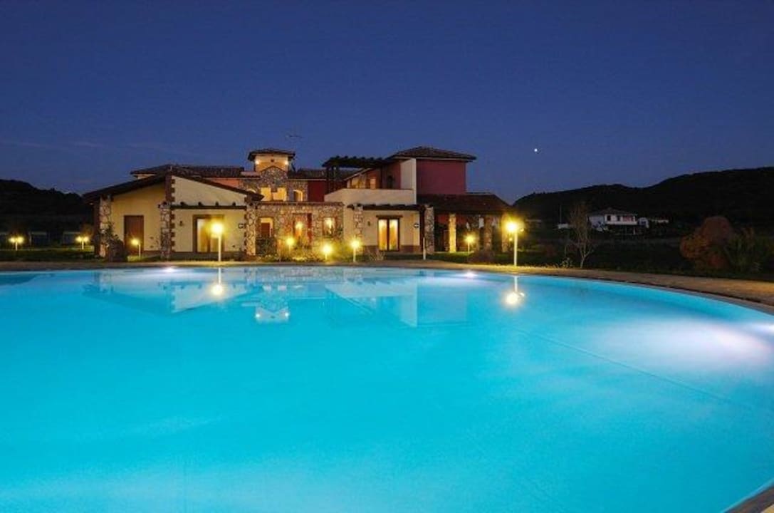 Notturna piscina Hotel Sa Cheya