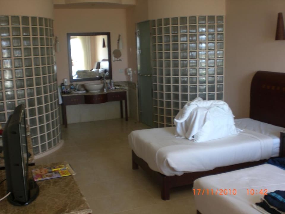 Nach dem Service Shams Prestige Abu Soma-Adults Only