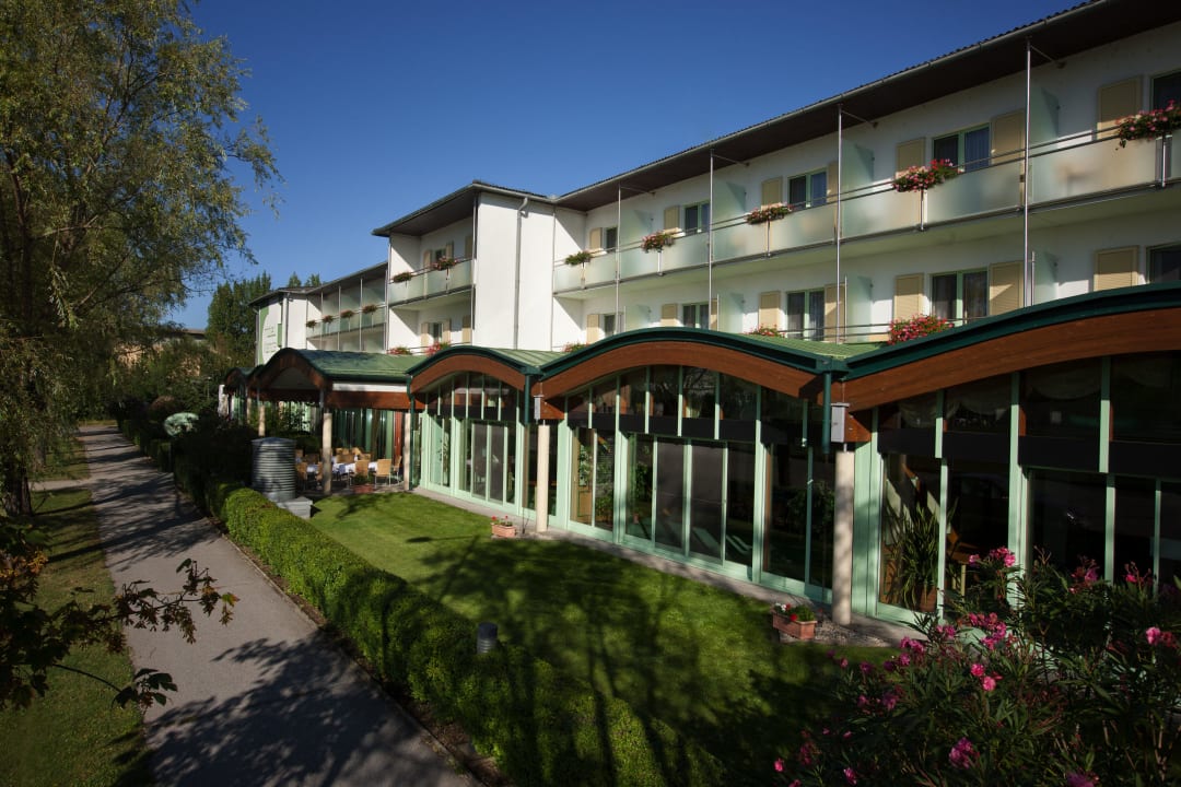 Hotelfront  Hotel Wende