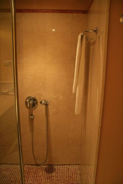 Badezimmer allsun App.-Hotel Albatros