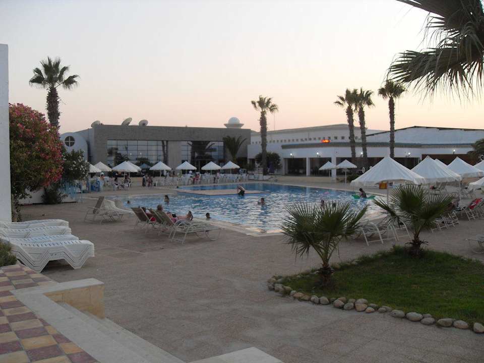 Aussenansicht Eden Club