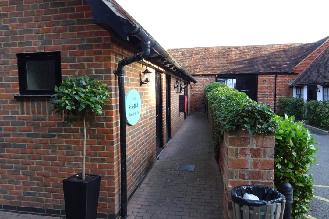 Kleines Nebengebäude Hotel The Talbot Inn