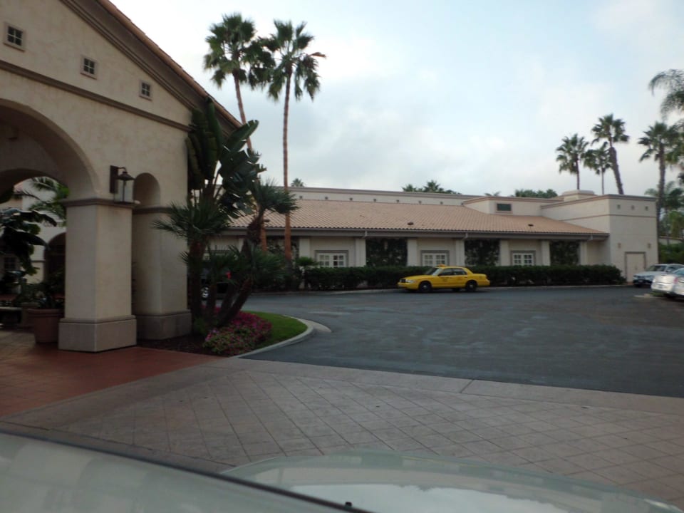 Zufahrt zum Haupteingang San Diego Mission Bay Resort