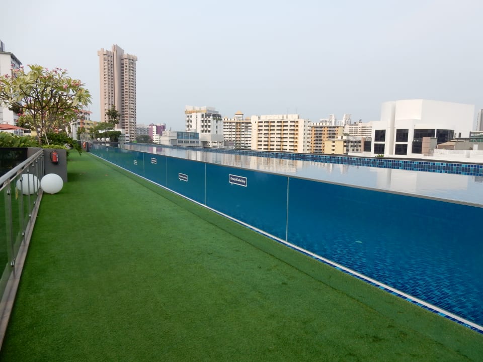 Pool Holiday Inn Express Singapore Clarke Quay
