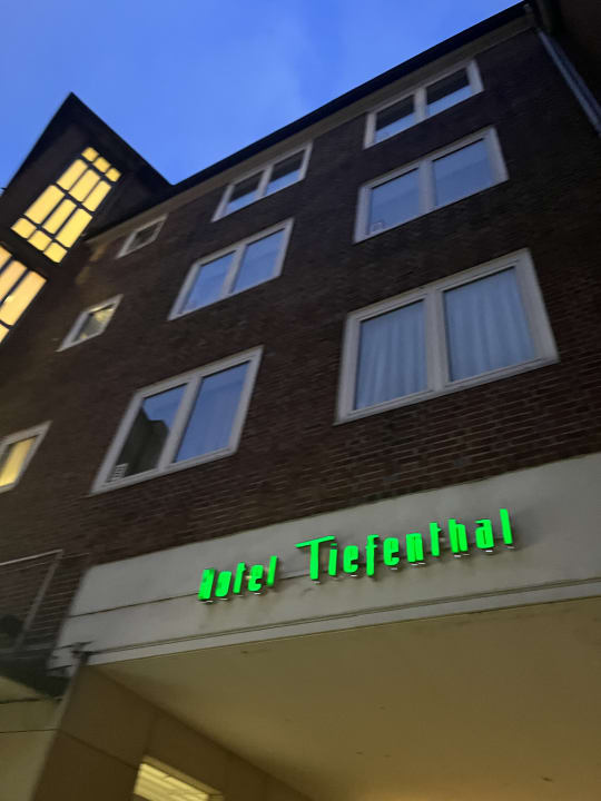 Außenansicht Garner Hotel Hamburg - Wandsbek Marktplatz