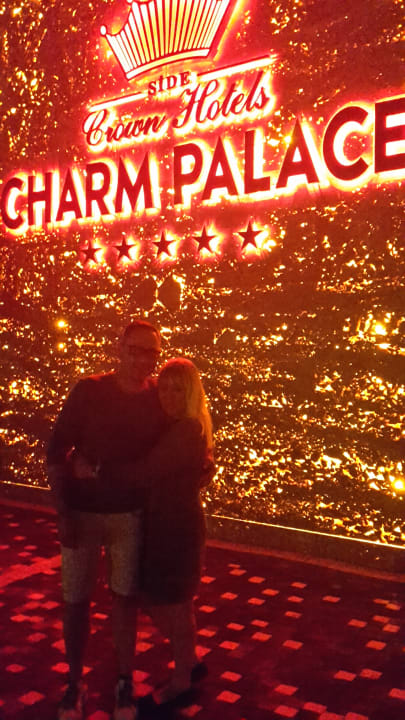 Außenansicht Well Palace Side