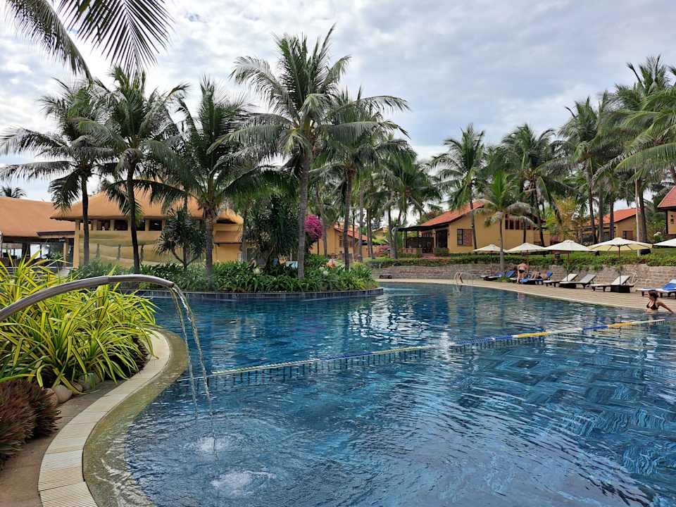 Pool Pandanus Resort