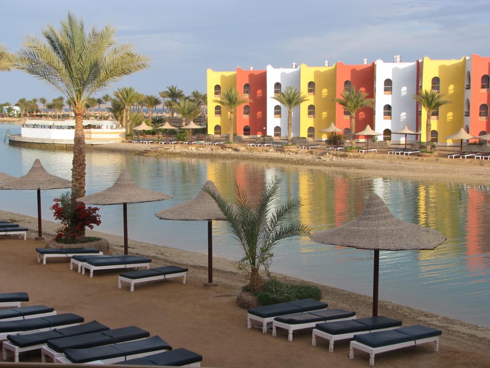 Laguna Arabia Azur Resort