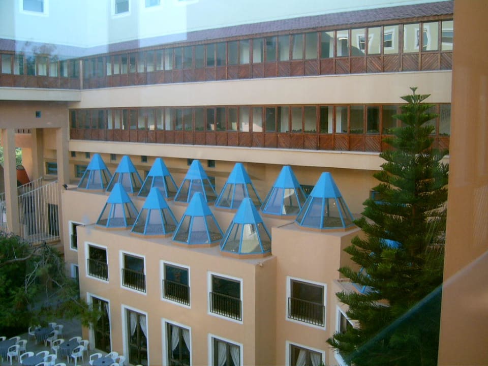 Architektur im Innenhof Asteria Collection Side