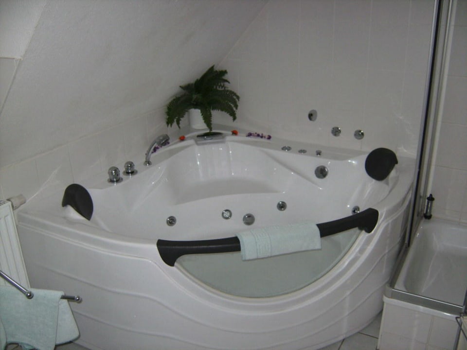 Badezimmer Frau Holle-Land-Hotel