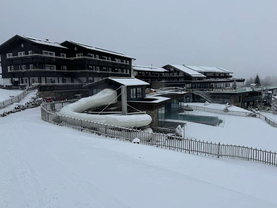 Außenansicht Familotel Allgäuer Berghof