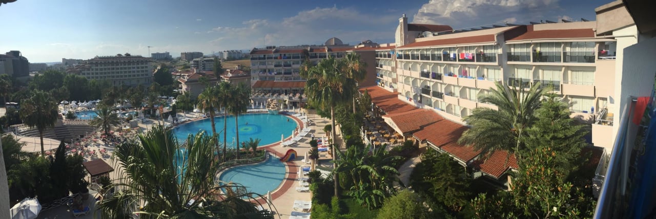 Zimmerausblick 512 Seaden Corolla Hotel