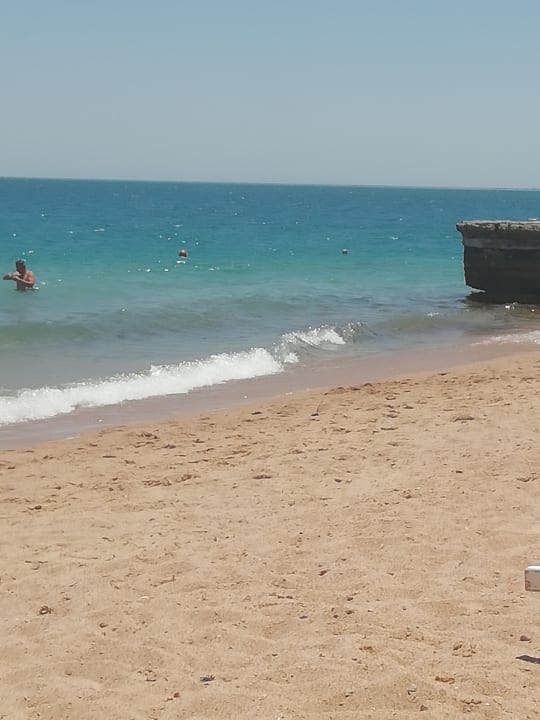 Strand Palm Beach Resort